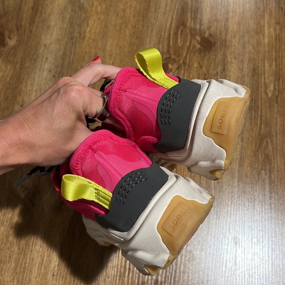 WOMEN'S KINETIC™ BREAKTHRU DAY CITY LACE SNEAKER size 7.5 cactus pink jet - Picture 5 of 7